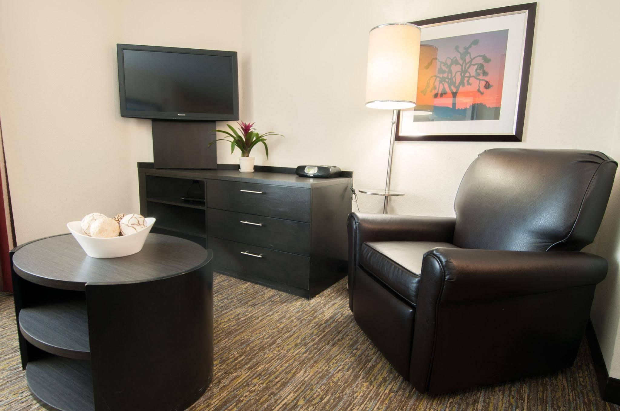 Sonesta Simply Suites Anaheim Гарден Гров Экстерьер фото